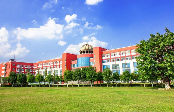 成都软件技术专修学院